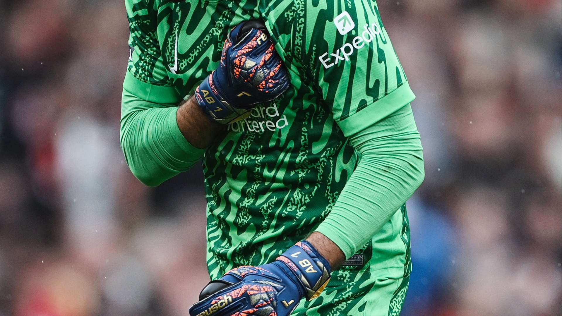 顶级赛事中 顶级赛事中